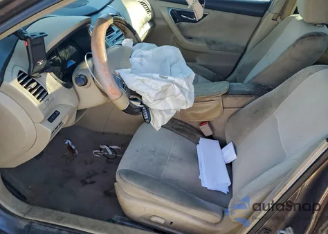 2013 Nissan Altima 2.5 z USA, uszkodzony, nr VIN 1N4AL3AP8DN420208